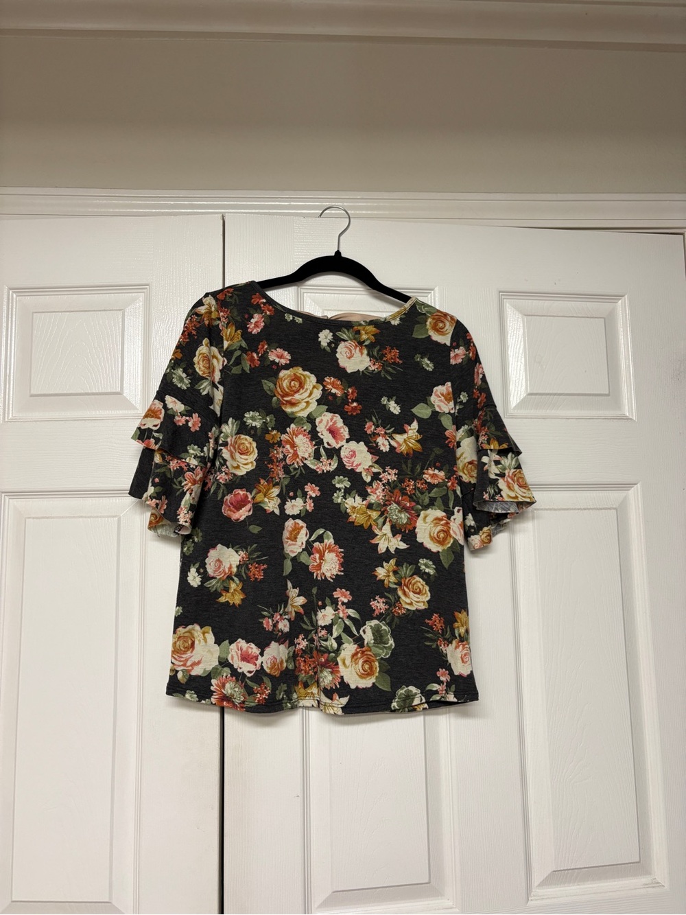 Altar'd State Black Floral Ruffle Sleeve Top